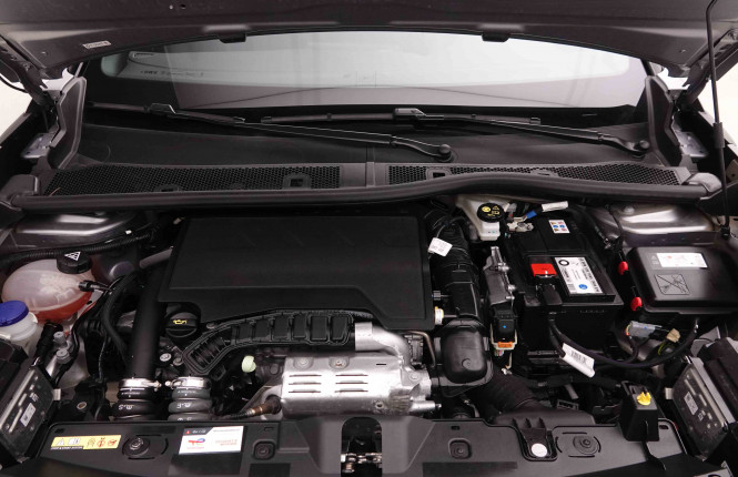 PEUGEOT_PEUGEOT_2008_2549782_24.jpg