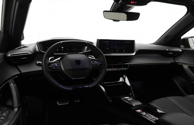PEUGEOT_PEUGEOT_2008_2549782_7.jpg
