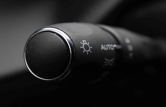 PEUGEOT_PEUGEOT_2008_2550103_17.jpg