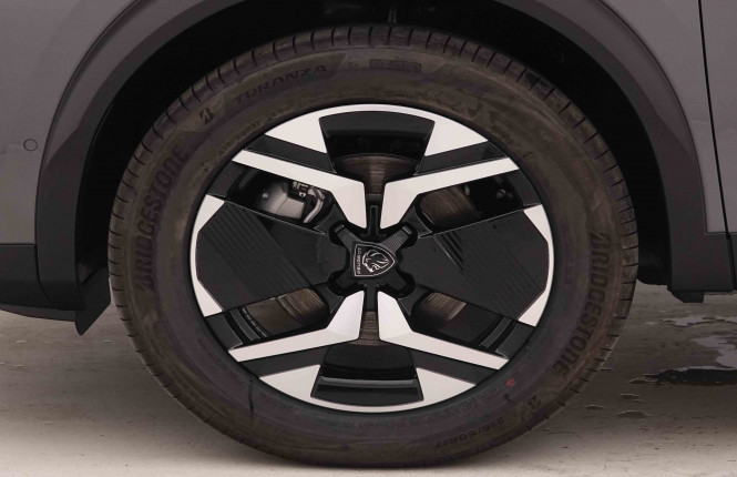 PEUGEOT_PEUGEOT_2008_2550537_21.jpg