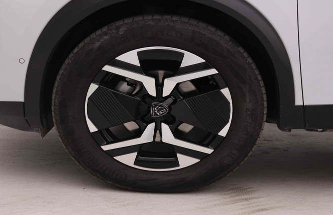 PEUGEOT_PEUGEOT_2008_2551285_17.jpg