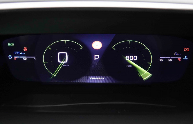 PEUGEOT_PEUGEOT_2008_2551421_15.jpg