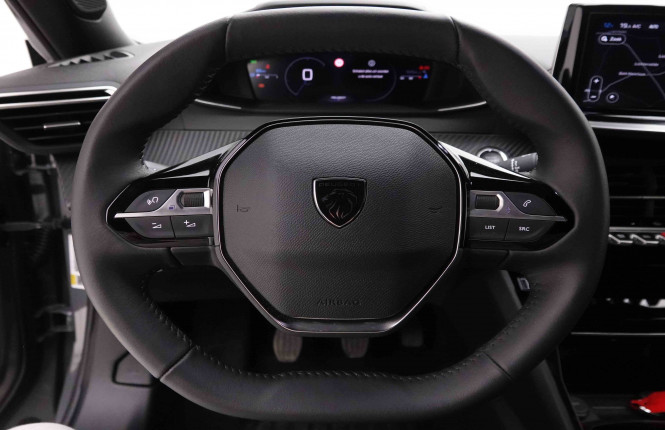 PEUGEOT_PEUGEOT_2008_2651917_8.jpg