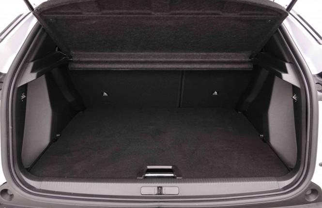 PEUGEOT_PEUGEOT_2008_2652236_35.jpg PEUGEOT_PEUGEOT_2008_2652236_35.jpg