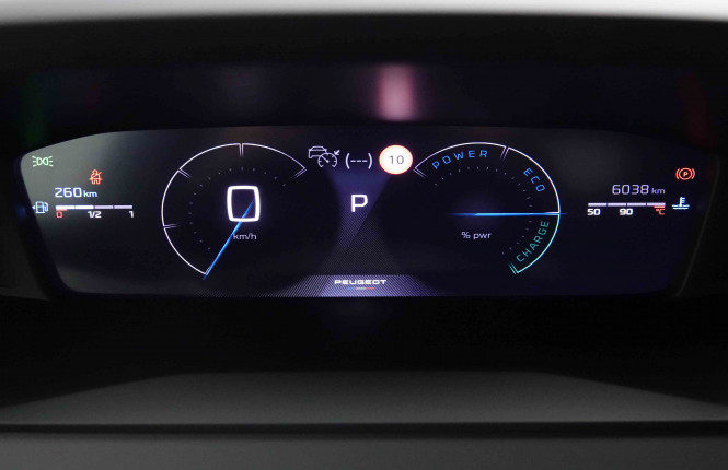 PEUGEOT_PEUGEOT_2008_2652238_69.jpg