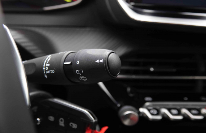 PEUGEOT_PEUGEOT_2008_2653088_16.jpg