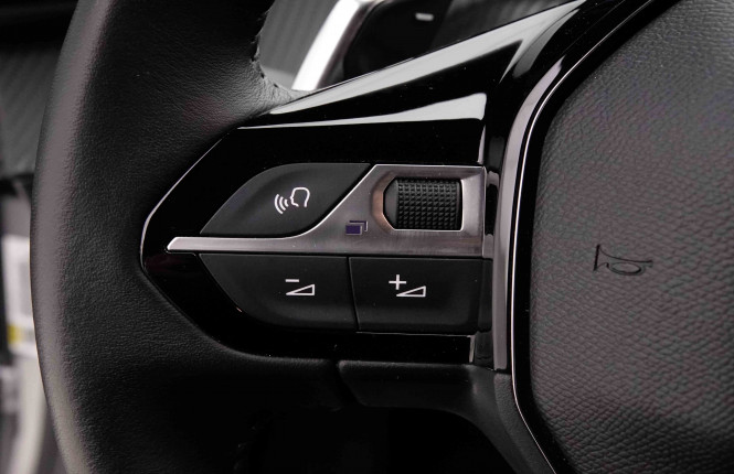 PEUGEOT_PEUGEOT_2008_2653090_18.jpg PEUGEOT_PEUGEOT_2008_2653090_18.jpg