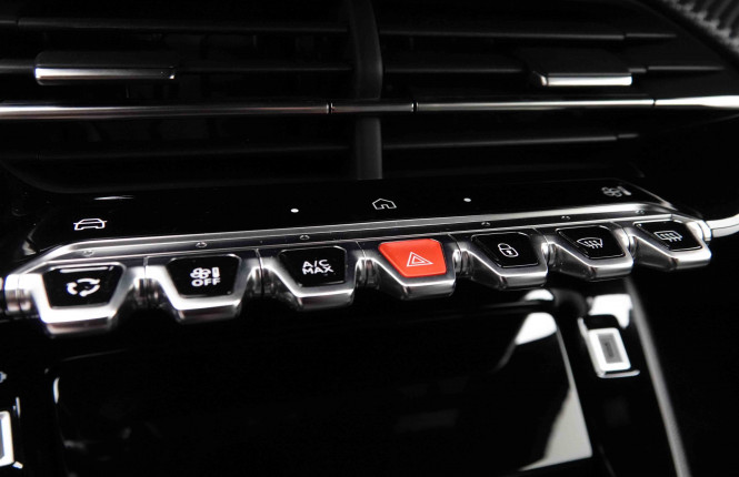 PEUGEOT_PEUGEOT_2008_2653116_36.jpg PEUGEOT_PEUGEOT_2008_2653116_36.jpg