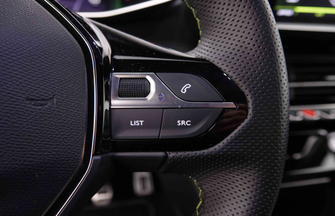 PEUGEOT_PEUGEOT_208_2546925_18.jpg