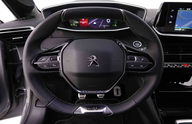 PEUGEOT_PEUGEOT_208_2546926_8.jpg