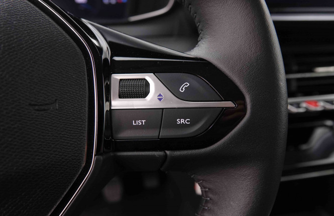 PEUGEOT_PEUGEOT_208_2548504_18.jpg