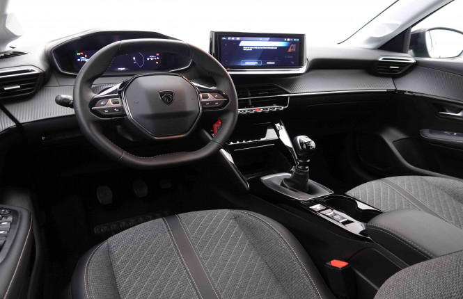PEUGEOT_PEUGEOT_208_2548508_7.jpg
