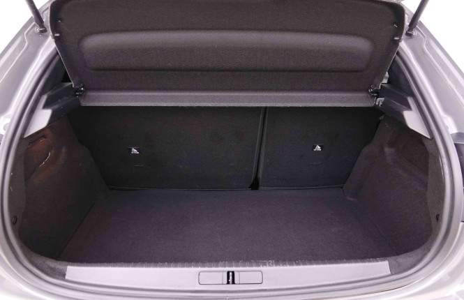 PEUGEOT_PEUGEOT_208_2548525_5.jpg