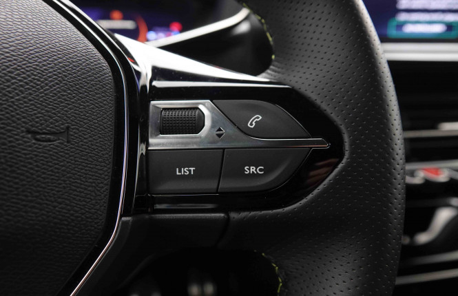 PEUGEOT_PEUGEOT_208_2548827_20.jpg