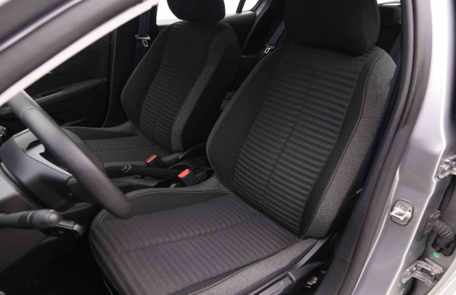 PEUGEOT_PEUGEOT_208_2550348_6.jpg PEUGEOT_PEUGEOT_208_2550348_6.jpg