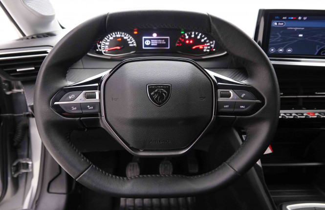PEUGEOT_PEUGEOT_208_2550348_8.jpg PEUGEOT_PEUGEOT_208_2550348_8.jpg