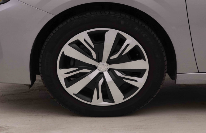 PEUGEOT_PEUGEOT_208_2550355_20.jpg PEUGEOT_PEUGEOT_208_2550355_20.jpg