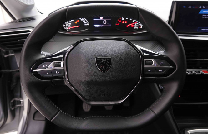 PEUGEOT_PEUGEOT_208_2550355_8.jpg PEUGEOT_PEUGEOT_208_2550355_8.jpg