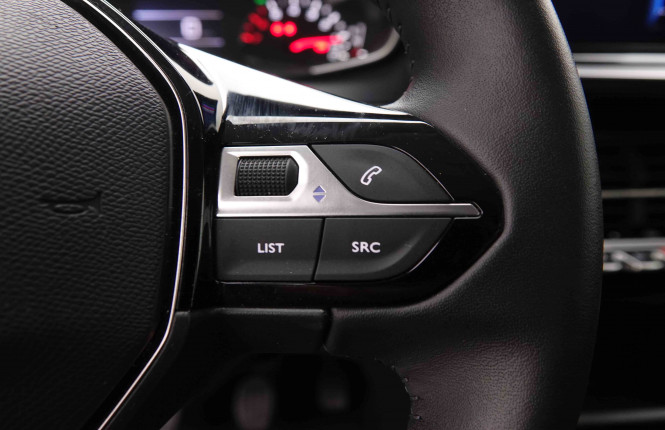 PEUGEOT_PEUGEOT_208_2550362_18.jpg