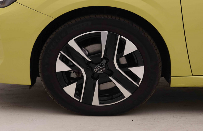 PEUGEOT_PEUGEOT_208_2550378_21.jpg