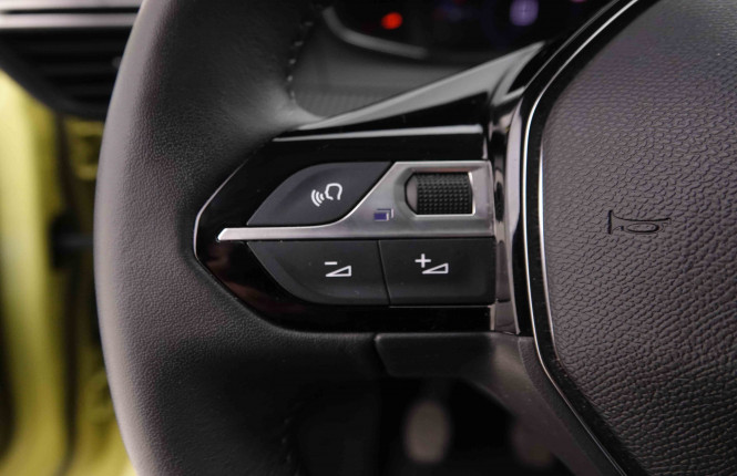 PEUGEOT_PEUGEOT_208_2550380_18.jpg PEUGEOT_PEUGEOT_208_2550380_18.jpg