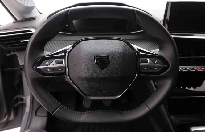 PEUGEOT_PEUGEOT_208_2550384_8.jpg PEUGEOT_PEUGEOT_208_2550384_8.jpg