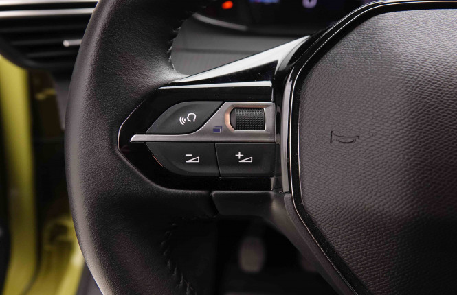 PEUGEOT_PEUGEOT_208_2550386_17.jpg PEUGEOT_PEUGEOT_208_2550386_17.jpg