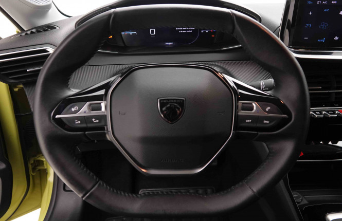 PEUGEOT_PEUGEOT_208_2550386_8.jpg PEUGEOT_PEUGEOT_208_2550386_8.jpg
