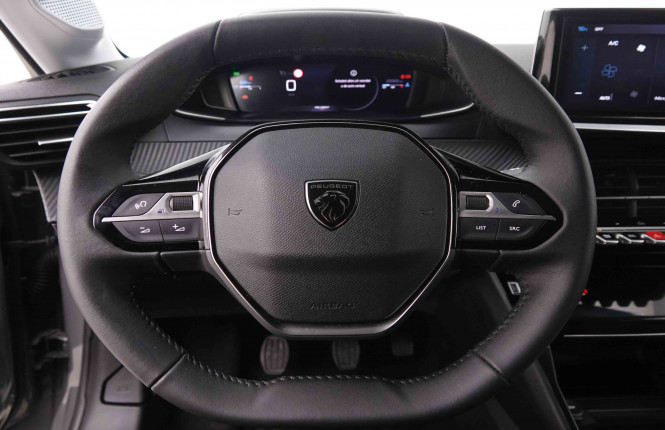 PEUGEOT_PEUGEOT_208_2550388_8.jpg PEUGEOT_PEUGEOT_208_2550388_8.jpg