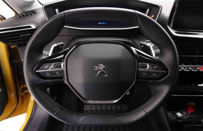 PEUGEOT_PEUGEOT_208_2551431_8.jpg