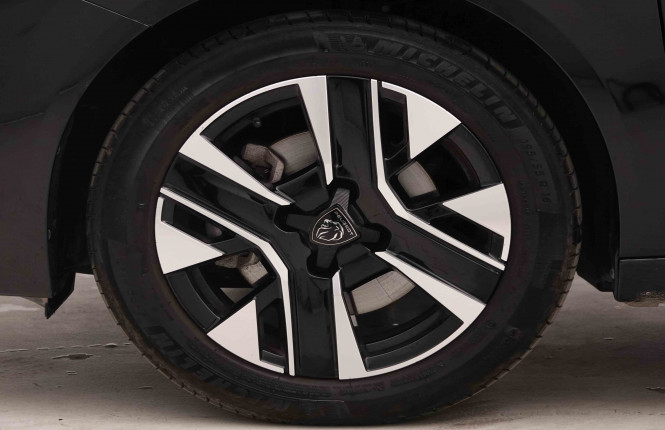 PEUGEOT_PEUGEOT_208_2551446_20.jpg PEUGEOT_PEUGEOT_208_2551446_20.jpg