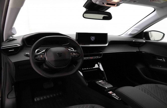 PEUGEOT_PEUGEOT_208_2652502_7.jpg