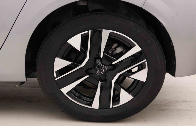 PEUGEOT_PEUGEOT_208_2652594_26.jpg