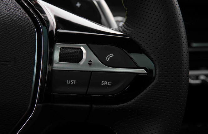 PEUGEOT_PEUGEOT_208_2653183_21.jpg