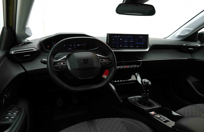 PEUGEOT_PEUGEOT_208_2653263_7.jpg
