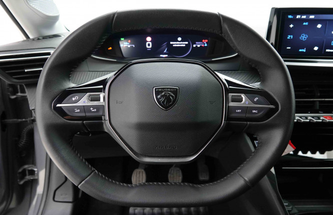 PEUGEOT_PEUGEOT_208_2653267_8.jpg