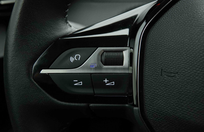 PEUGEOT_PEUGEOT_208_2653268_18.jpg PEUGEOT_PEUGEOT_208_2653268_18.jpg