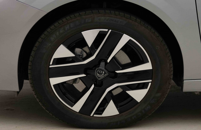 PEUGEOT_PEUGEOT_208_2654230_21.jpg