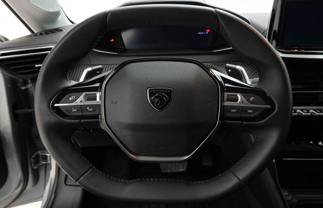 PEUGEOT_PEUGEOT_208_2654230_8.jpg