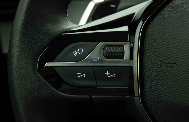 PEUGEOT_PEUGEOT_208_2654231_18.jpg