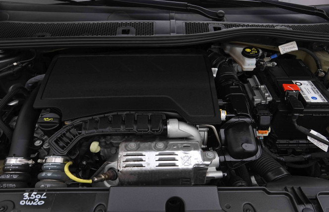 PEUGEOT_PEUGEOT_208_2654934_23.jpg
