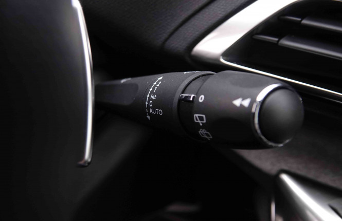 PEUGEOT_PEUGEOT_3008_2548361_16.jpg