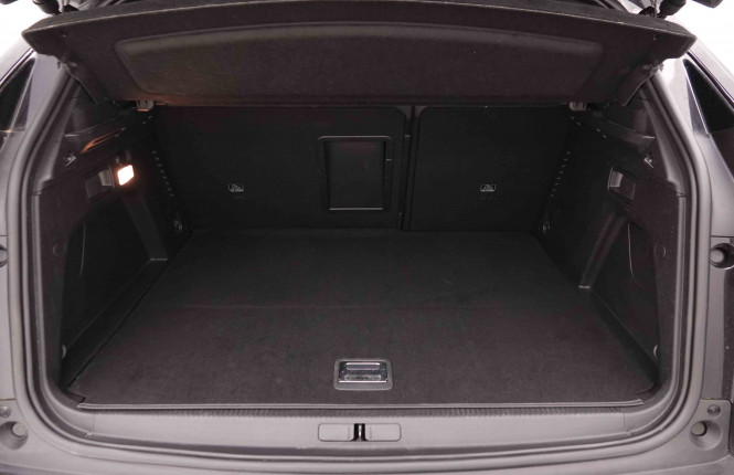 PEUGEOT_PEUGEOT_3008_2549462_5.jpg