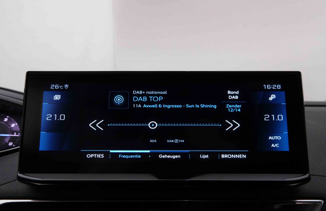 PEUGEOT_PEUGEOT_3008_2550334_10.jpg PEUGEOT_PEUGEOT_3008_2550334_10.jpg