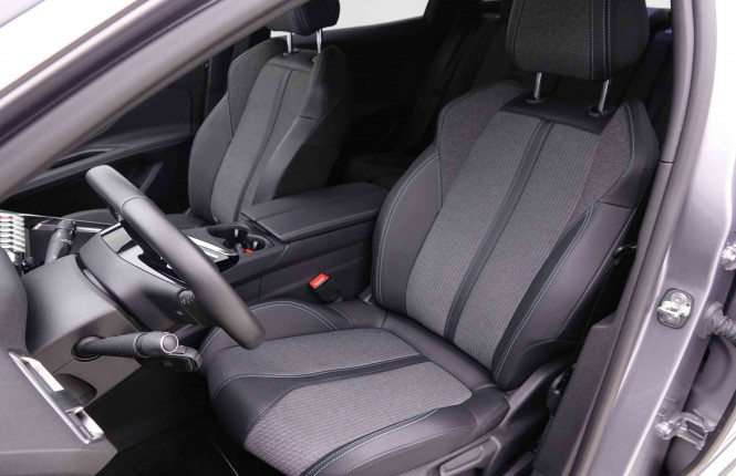 PEUGEOT_PEUGEOT_3008_2550334_6.jpg PEUGEOT_PEUGEOT_3008_2550334_6.jpg