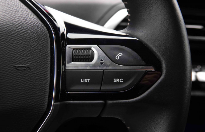 PEUGEOT_PEUGEOT_3008_2550335_20.jpg PEUGEOT_PEUGEOT_3008_2550335_20.jpg