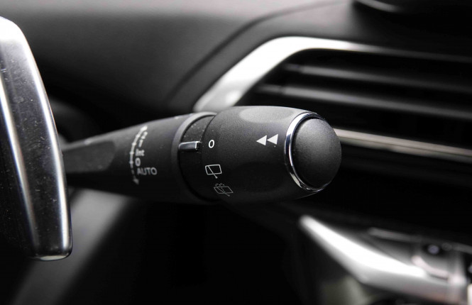 PEUGEOT_PEUGEOT_3008_2550933_18.jpg PEUGEOT_PEUGEOT_3008_2550933_18.jpg