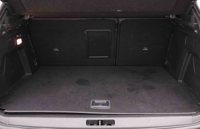 PEUGEOT_PEUGEOT_3008_2550933_6.jpg PEUGEOT_PEUGEOT_3008_2550933_6.jpg