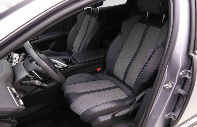 PEUGEOT_PEUGEOT_3008_2550933_7.jpg PEUGEOT_PEUGEOT_3008_2550933_7.jpg