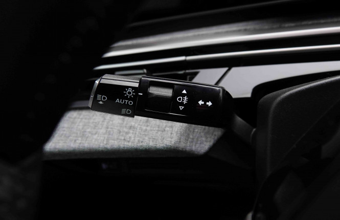 PEUGEOT_PEUGEOT_3008_2551225_16.jpg PEUGEOT_PEUGEOT_3008_2551225_16.jpg